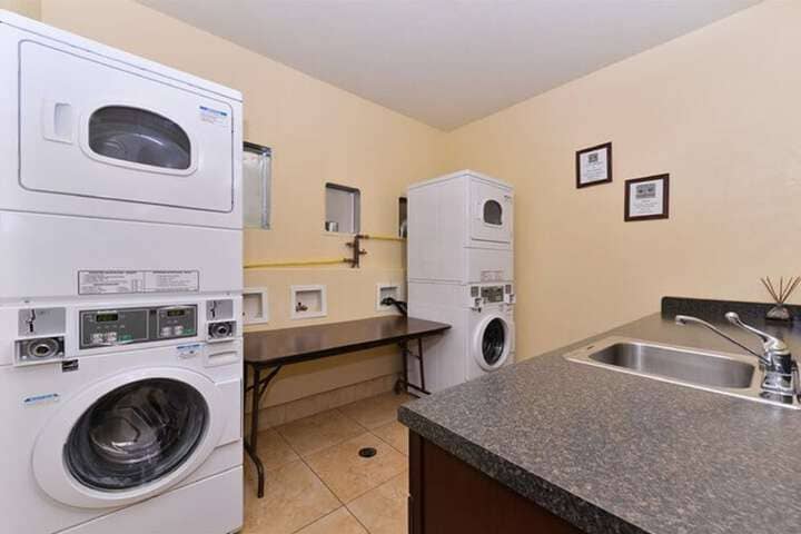 Room 20 of 39