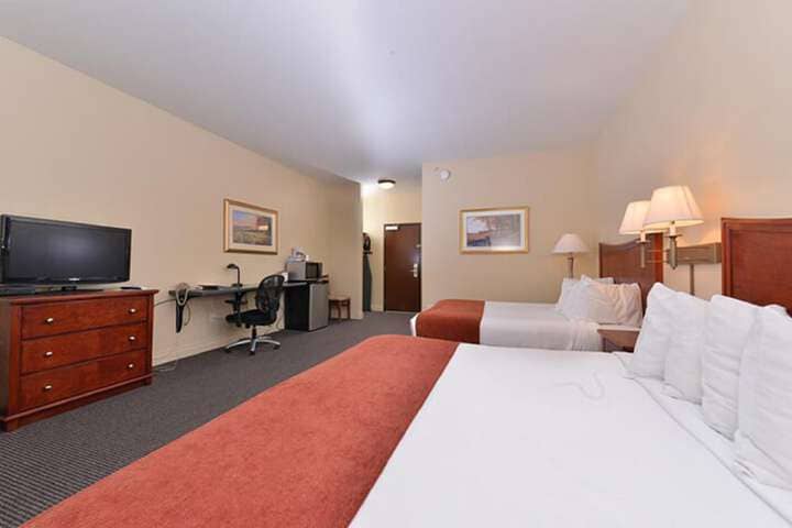 Room 8 of 39