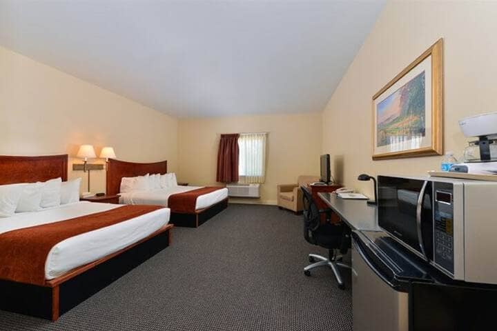 Room 11 of 39