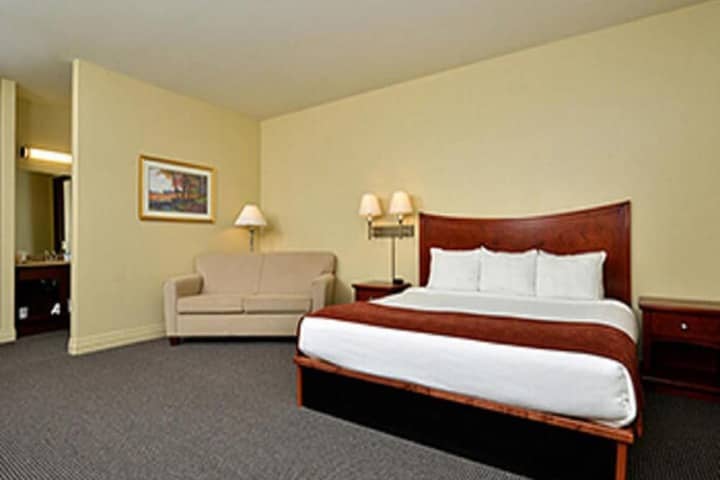 Room 7 of 39